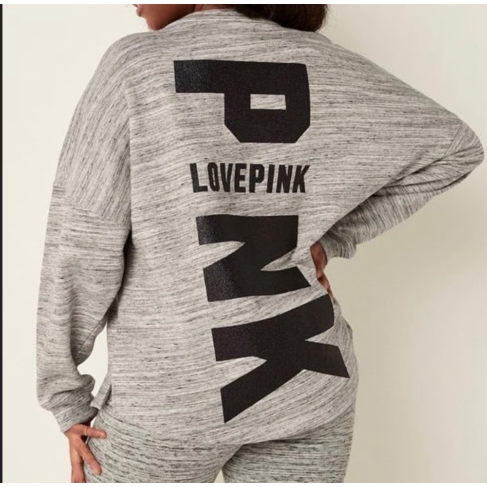 VS PINK GLITTER SHINE Varsity Crew Sweater